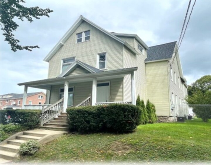 5 Livingston St