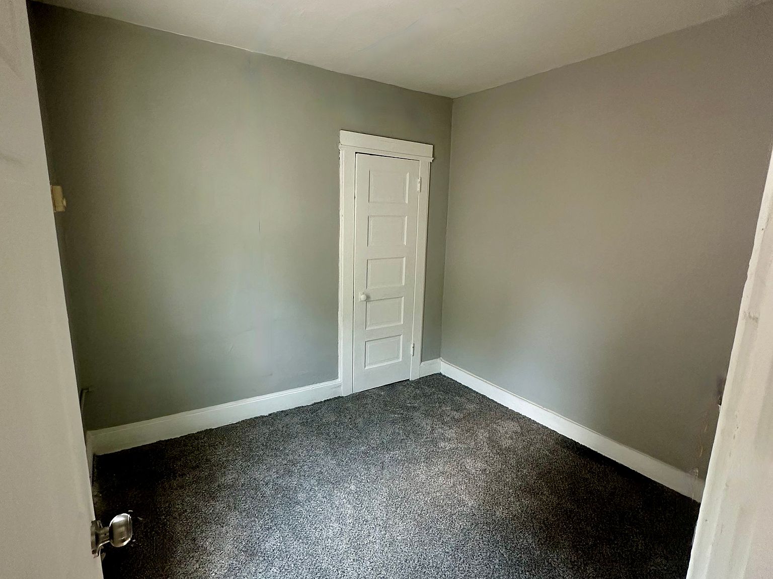 61 Thorp St - Photo 6