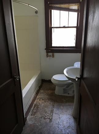 63 Adams St - Photo 6