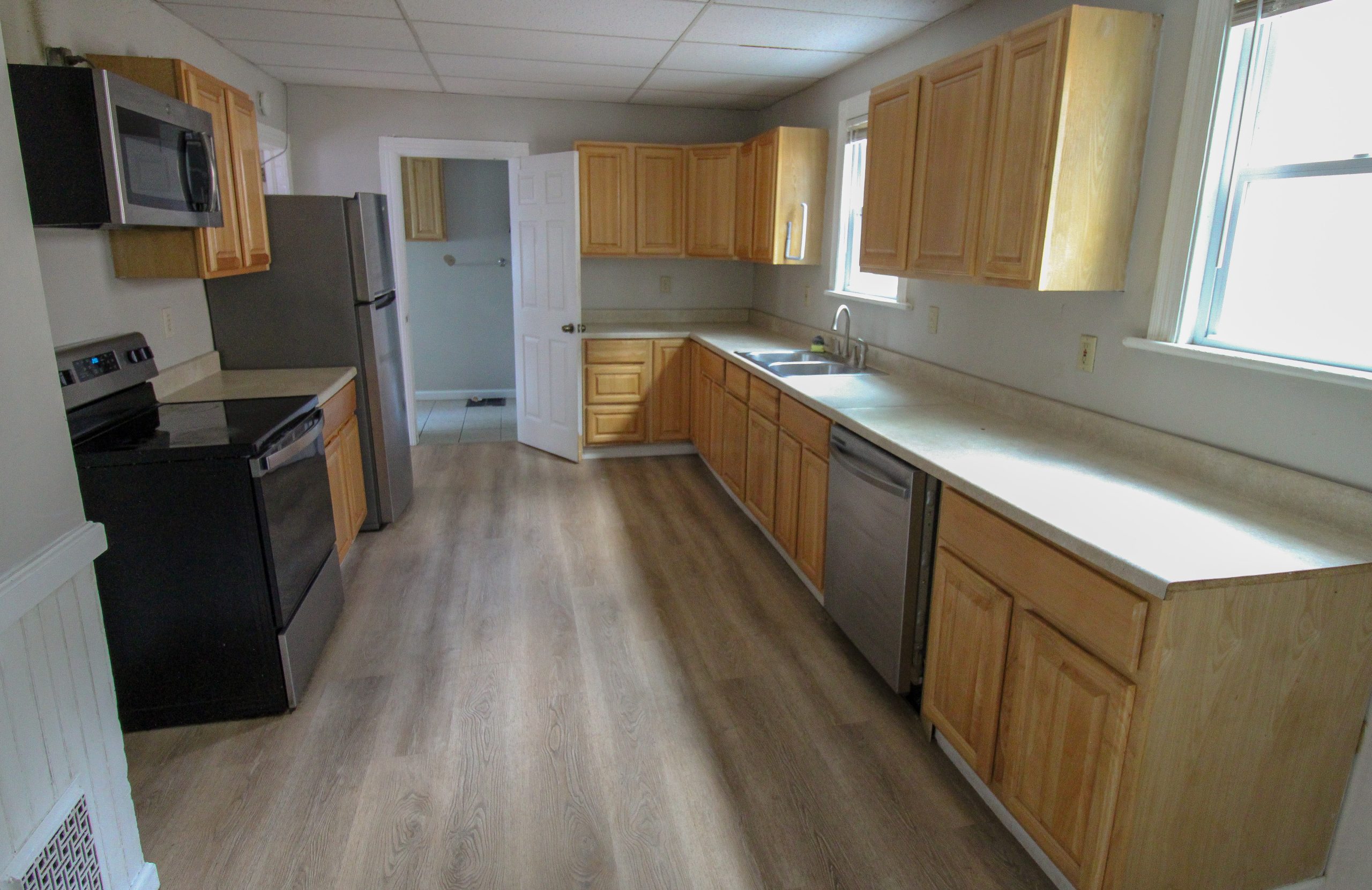 77 Chapin St - Photo 7