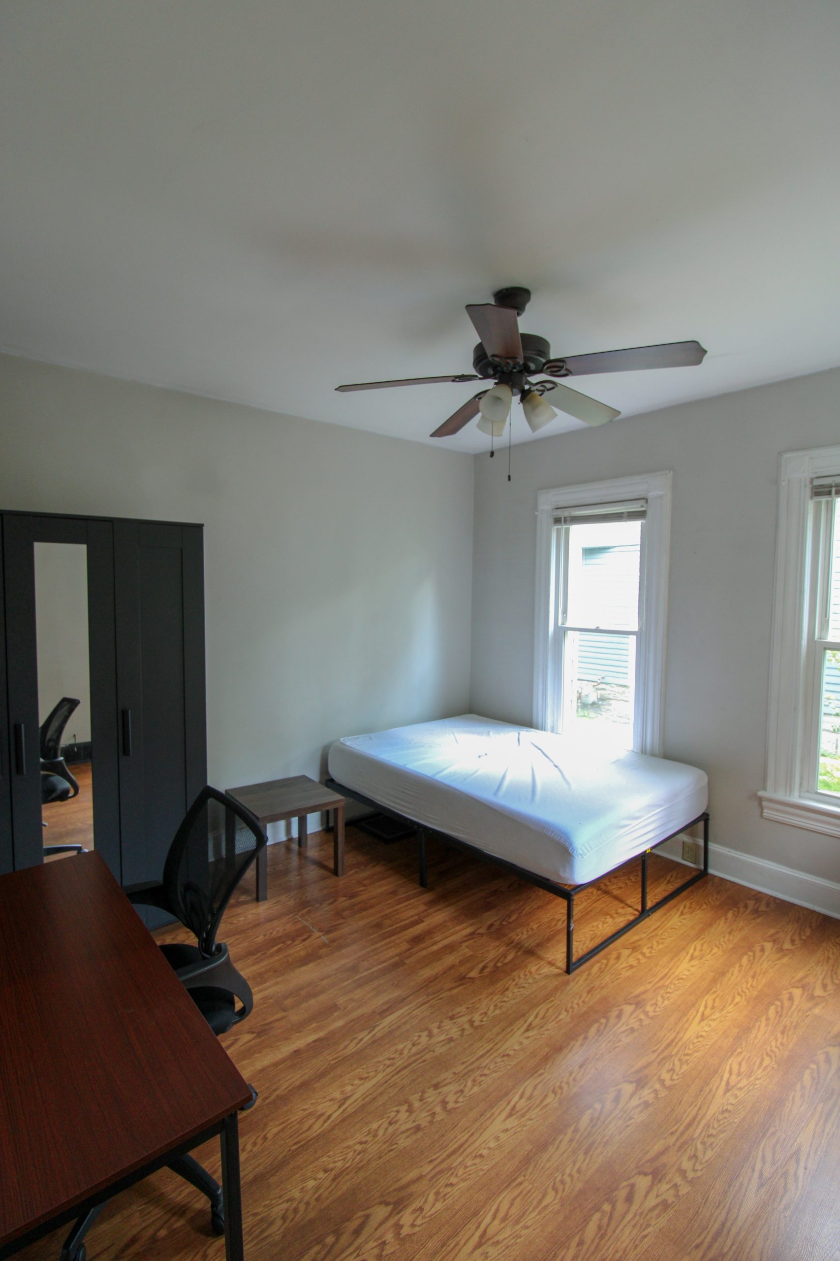77 Chapin St - Photo 9